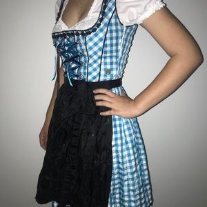 Authentic German Dirndl size 32